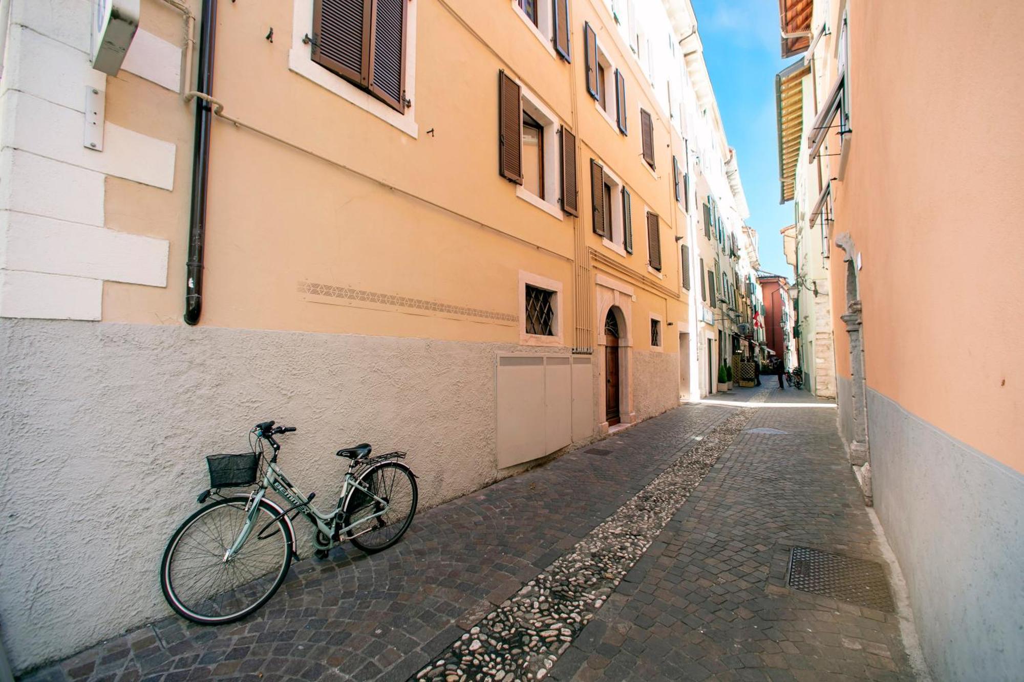 Nido Sui Tetti Di - Happy Apartment Riva del Garda